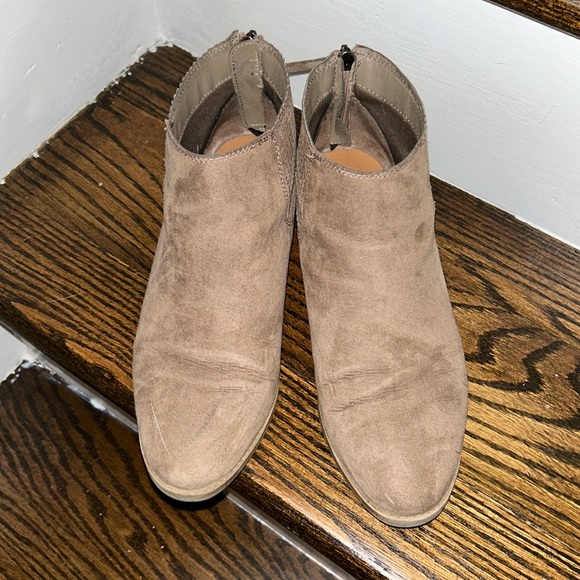 DV booties - Picture 1 of 2